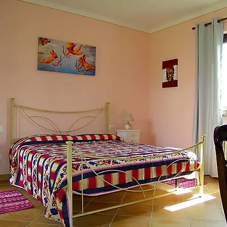 Bed & Breakfast Triolivo 3*