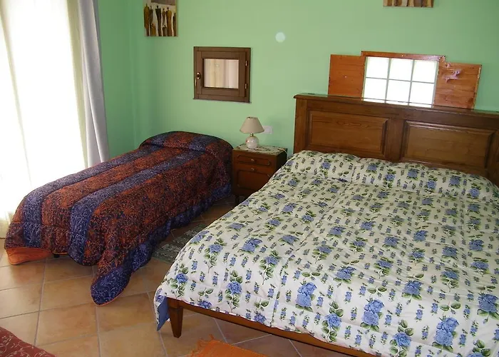Bed & Breakfast Triolivo 3*