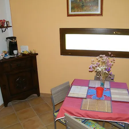 特里奥里沃住宿加早餐旅馆 住宿加早餐酒店 卢卡